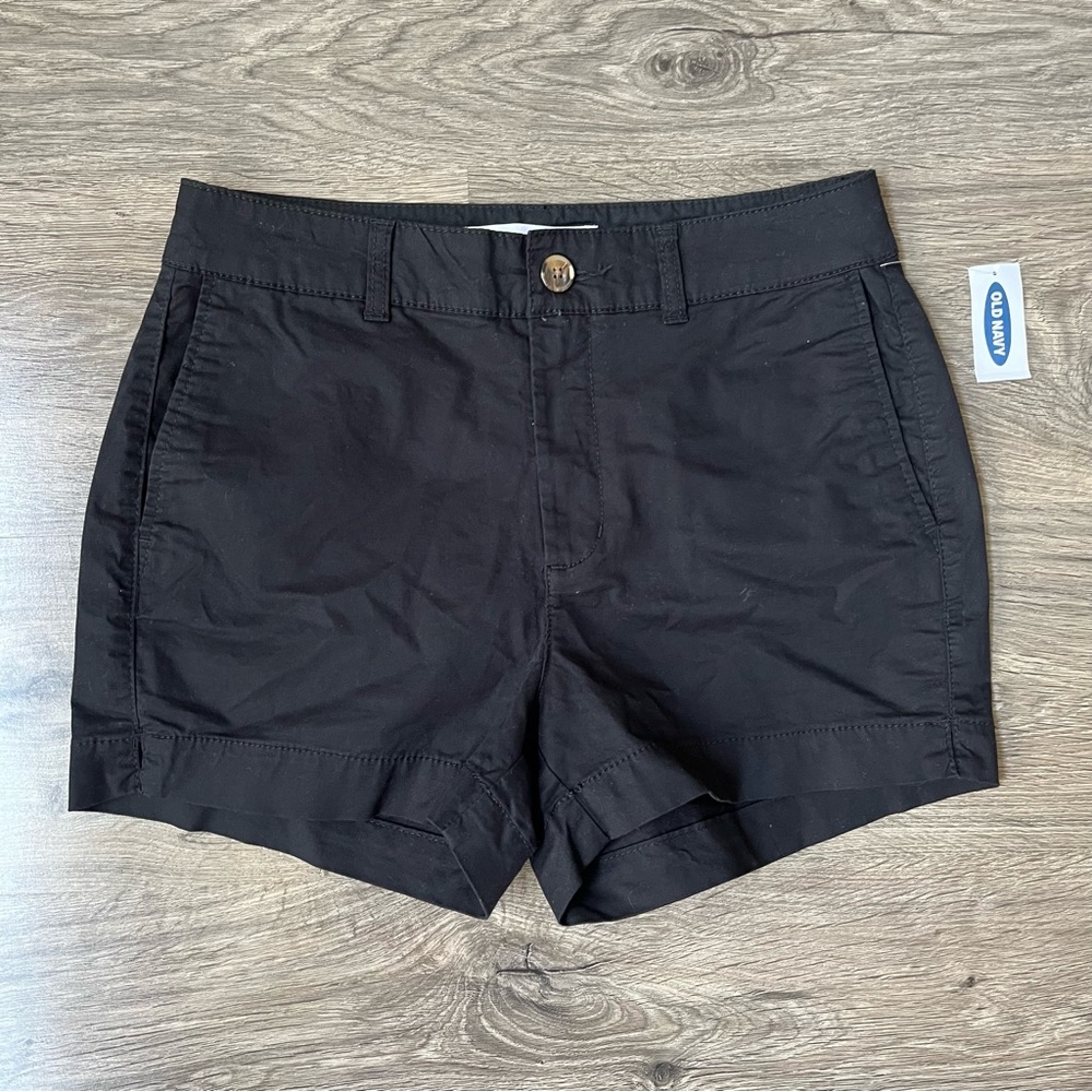 NewOld navy black shorts.